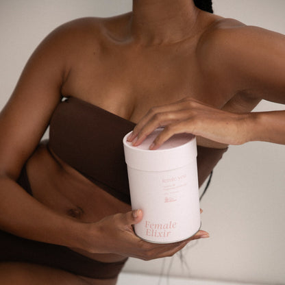 Fertile You model with natural flavour Fertile You elixir.